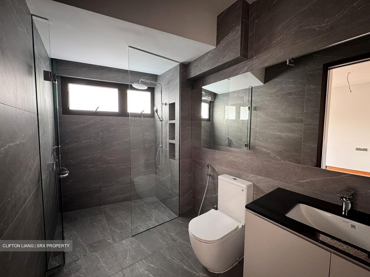 Lorong H Telok Kurau (D15), Terrace #509411461
